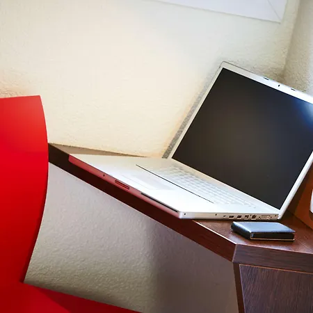 Hotel Premiere Classe Toulouse Ouest -blagnac Aeroport *