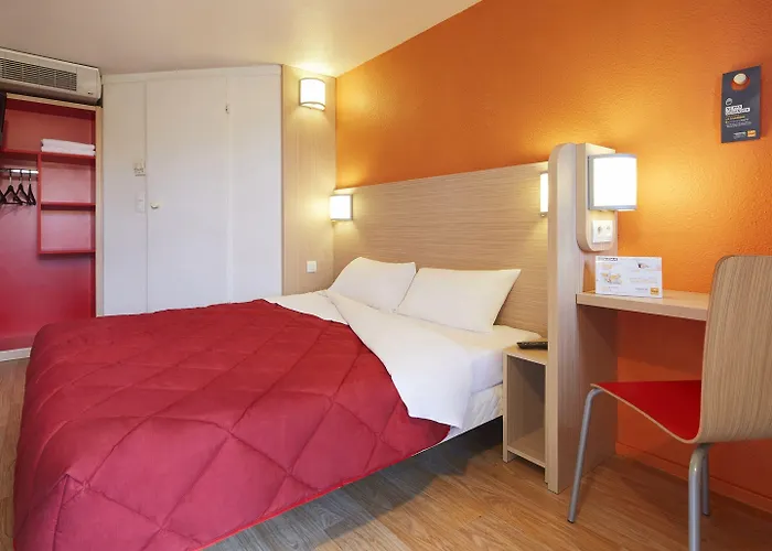 Hotel Premiere Classe Toulouse Ouest -blagnac Aeroport *