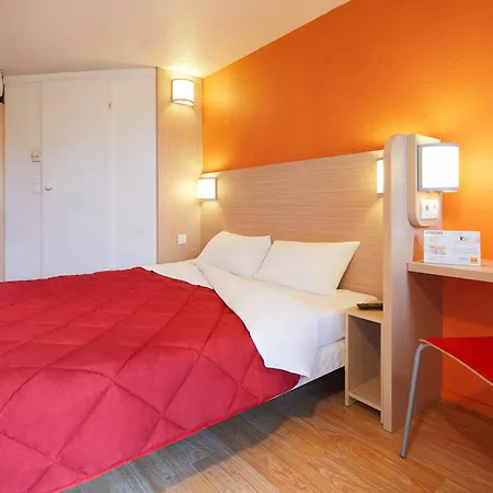 Premiere Classe Toulouse Ouest -blagnac Aeroport *