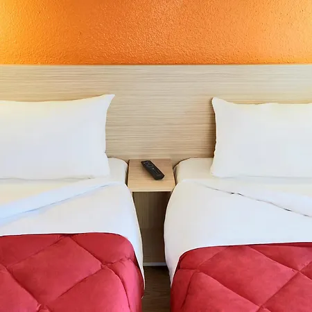 Otel Premiere Classe Toulouse Ouest -blagnac Aeroport