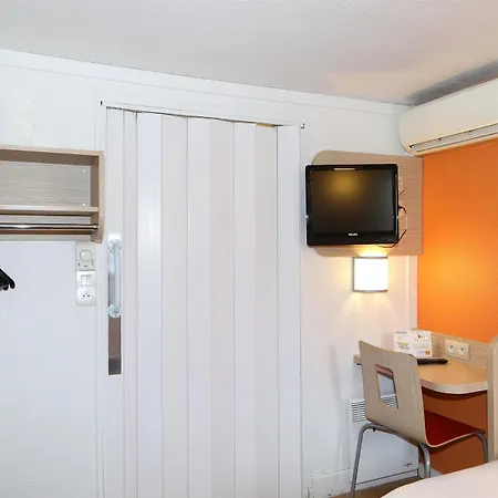 Premiere Classe Toulouse Ouest -blagnac Aeroport Hotel