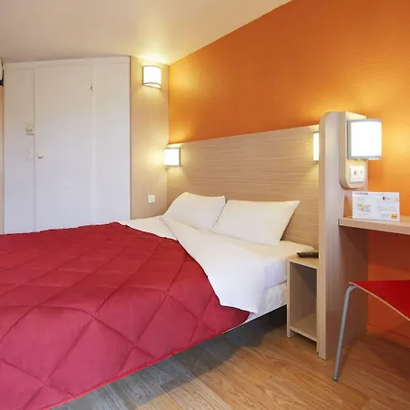 Hotel Premiere Classe Toulouse Ouest -blagnac Aeroport *