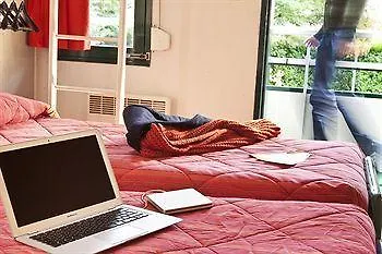 Premiere Classe Toulouse Ouest -blagnac Aeroport *