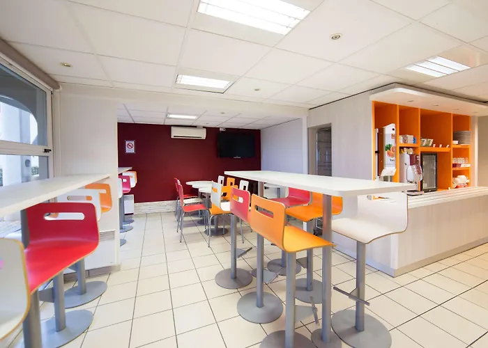 ホテル プルミエール クラッセ トゥールーズ エアポート *