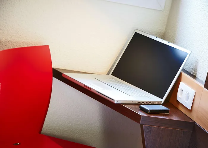 ホテル プルミエール クラッセ トゥールーズ エアポート *