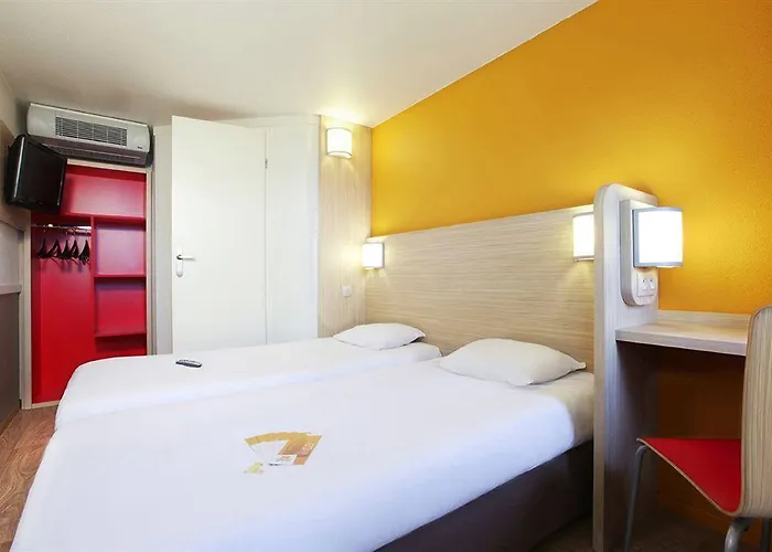 ホテル プルミエール クラッセ トゥールーズ エアポート ブラニャック