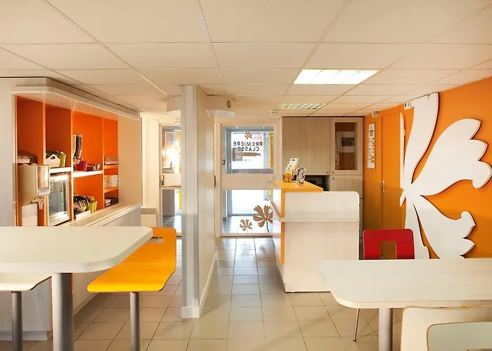 ホテル プルミエール クラッセ トゥールーズ エアポート ブラニャック