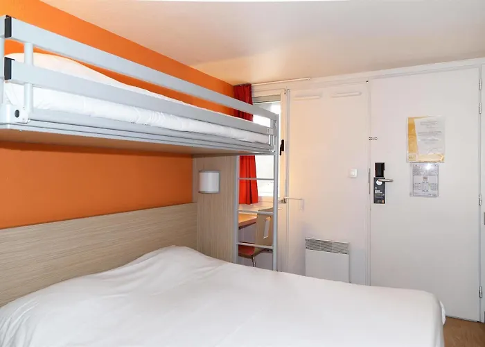 ホテル プルミエール クラッセ トゥールーズ エアポート ブラニャック